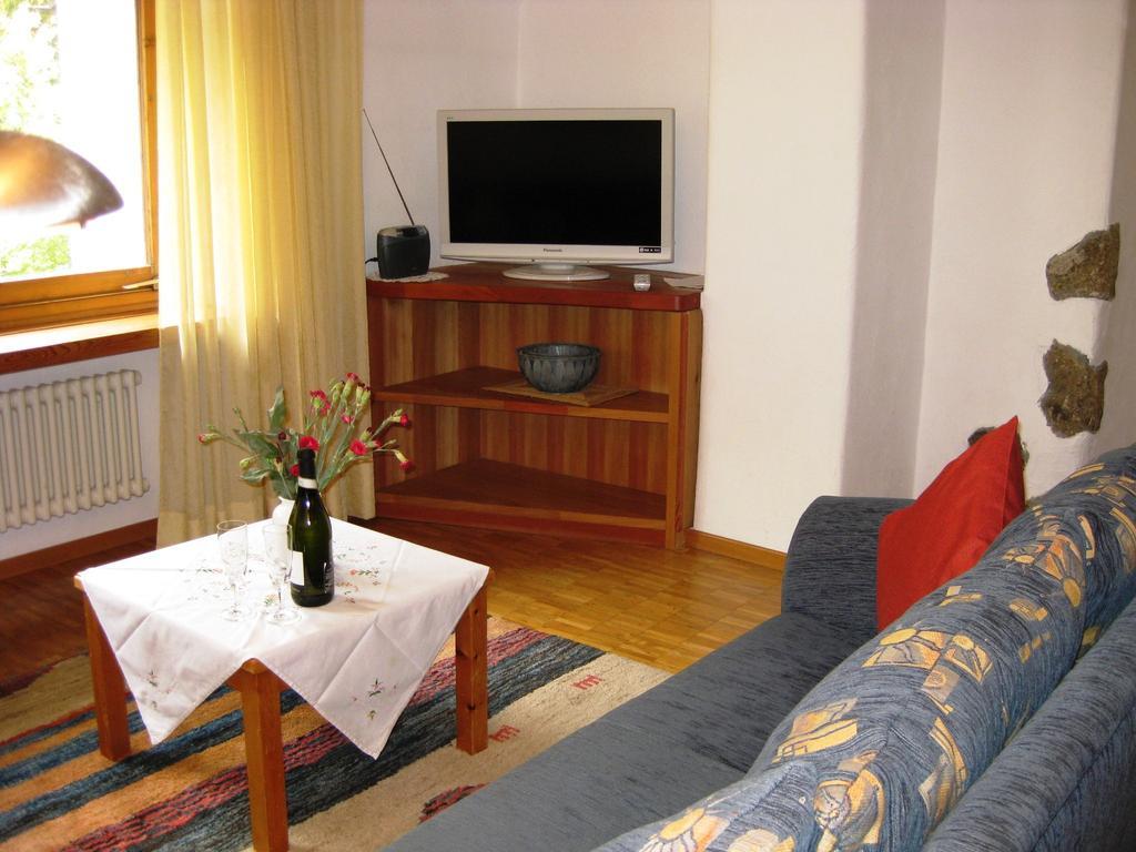 Apartment Bos-Cha La Punt-Chamues-ch Ngoại thất bức ảnh